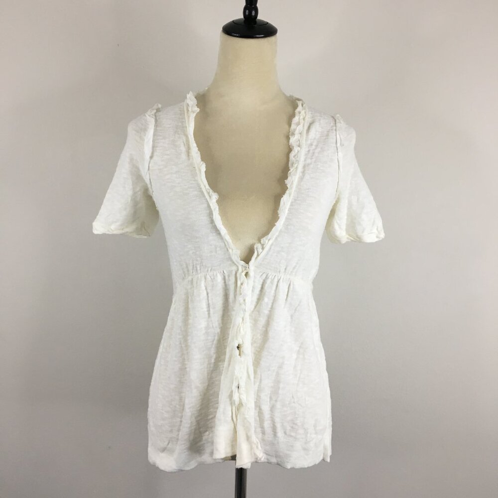 MOTH Anthropologie White/Ivory Textured Ruffle Button Button Cardigan Shirt - Picture 4 of 14